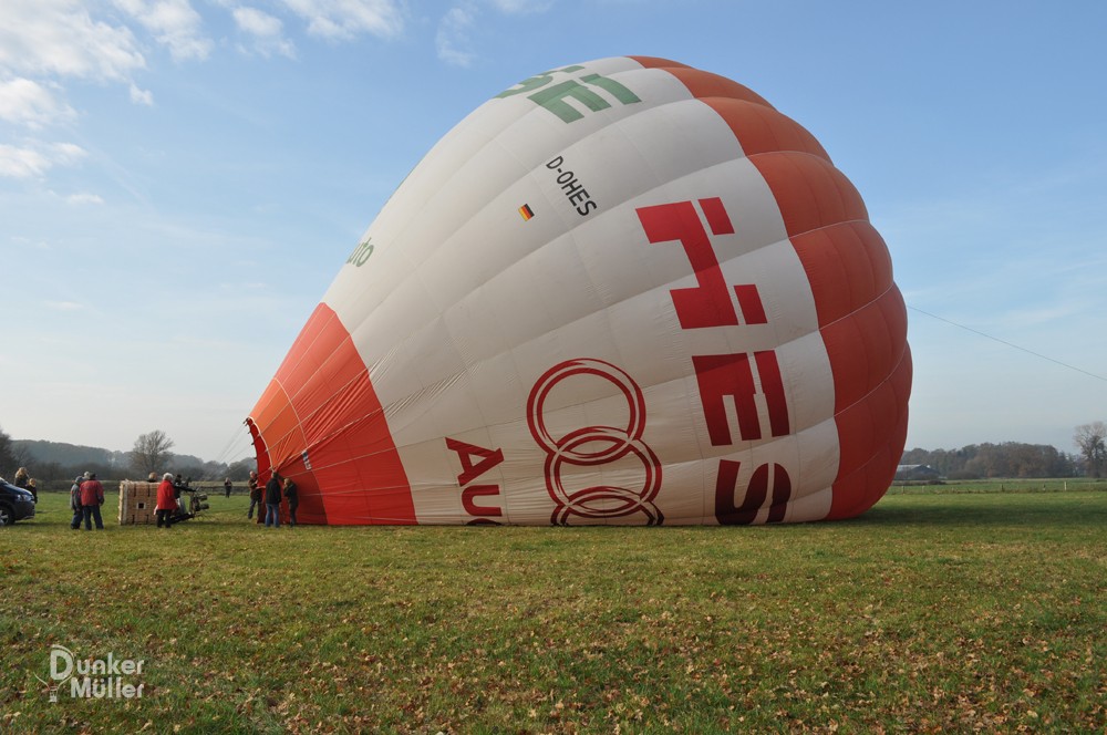 Aufbau des Ballons in Oyten